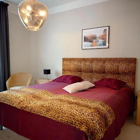 Upea Kolmio Etu-toeoeloessae Helsinki