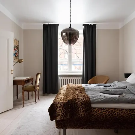 Upea Kolmio Etu-toeoeloessae Helsinki