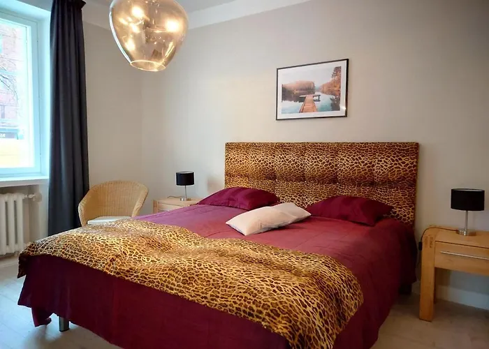 Upea Kolmio Etu-toeoeloessae Helsinki