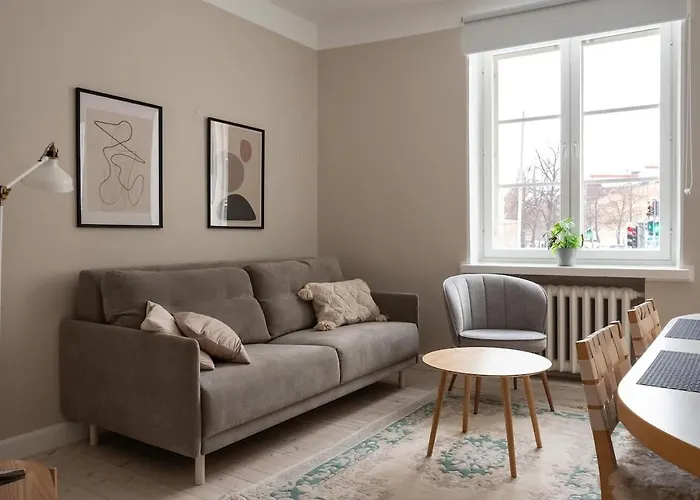 Upea Kolmio Etu-toeoeloessae *