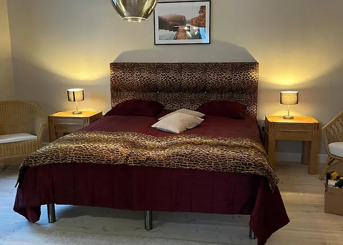 Upea Kolmio Etu-toeoeloessae Helsinky